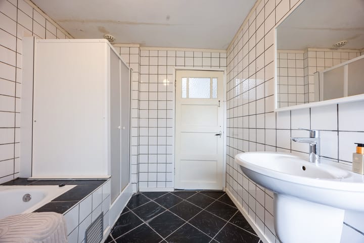 Photo 33 of van Trieststraat 4