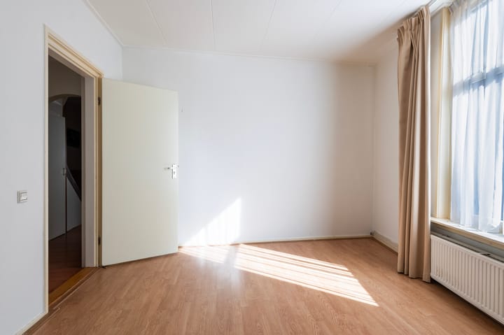 Photo 19 of Spittaalstraat 108-A