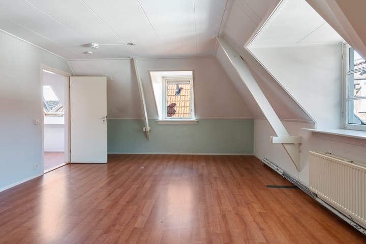 Photo 23 of Spittaalstraat 108-A