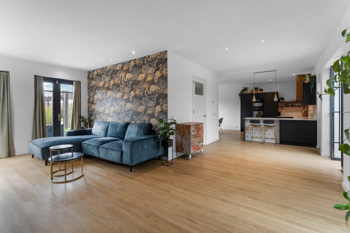 Photo 24 of Medusastraat 6