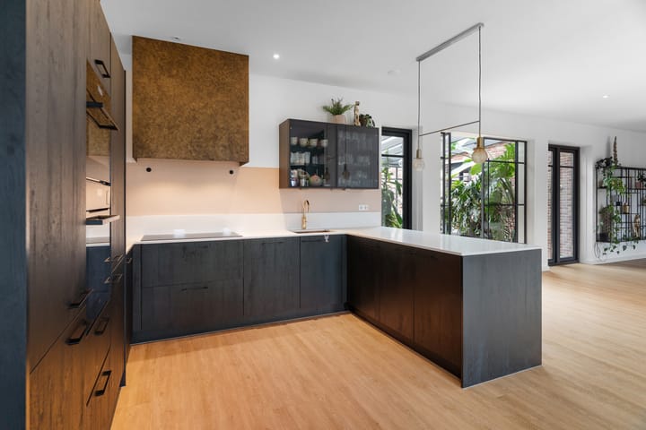 Photo 32 of Medusastraat 6