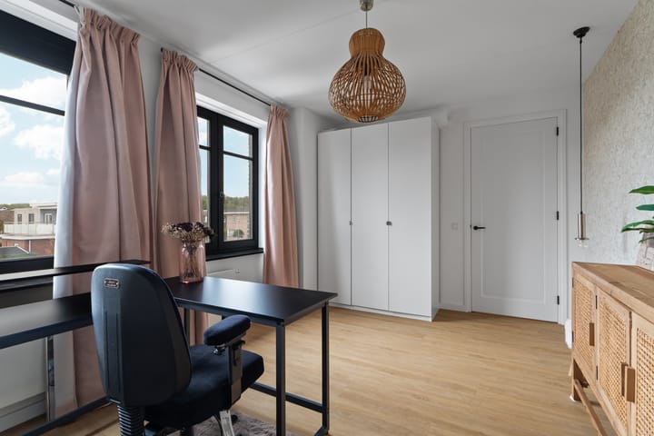 Photo 57 of Medusastraat 6