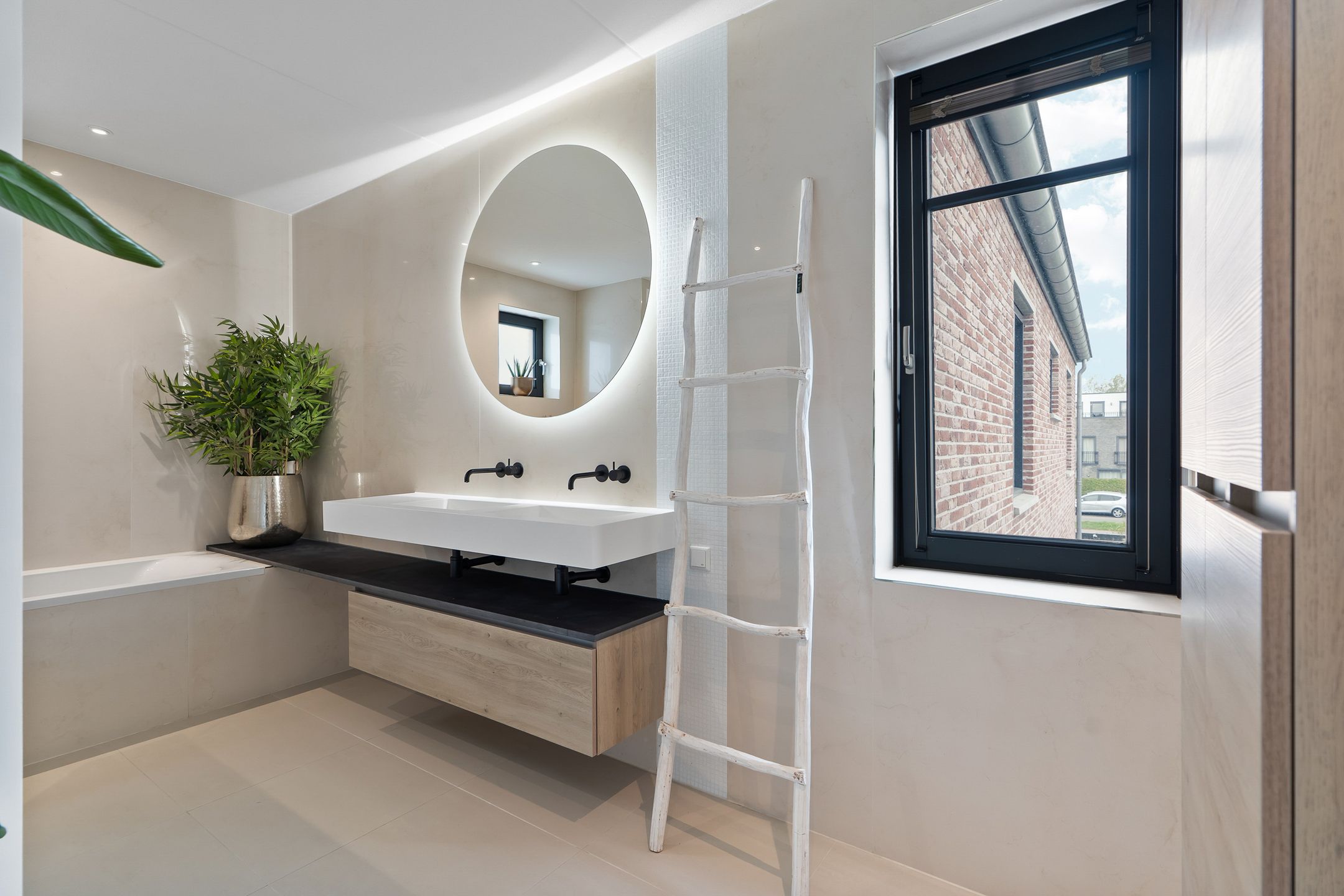 Photo 60 of Medusastraat 6