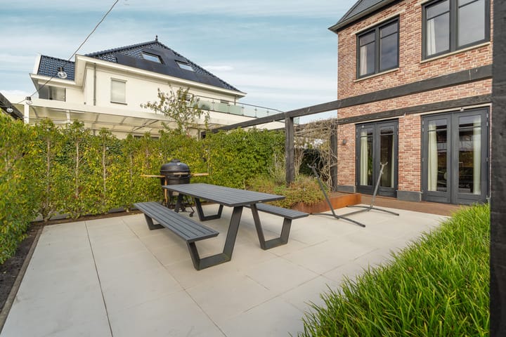 Photo 81 of Medusastraat 6