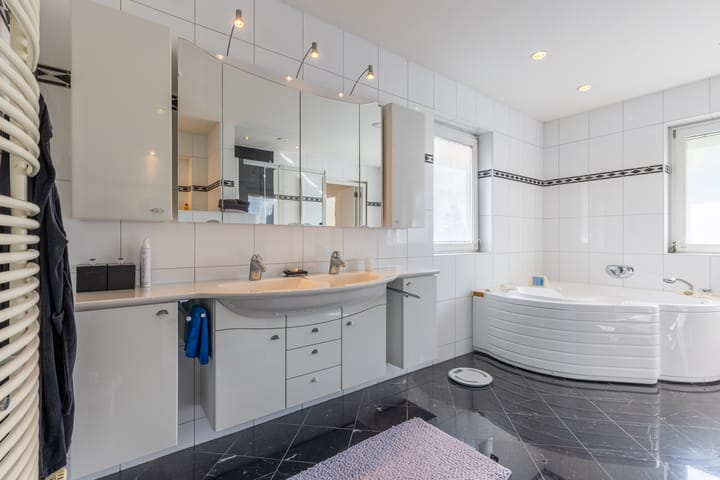 Photo 44 of Kapelstraat 17