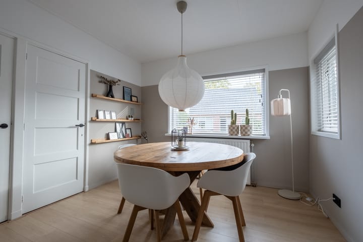 Photo 3 of Asserstraat 1-A