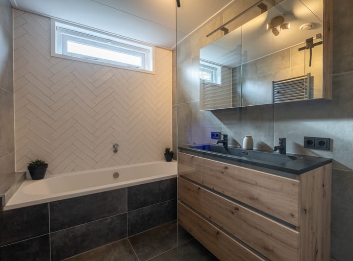 Photo 13 of Asserstraat 1-A