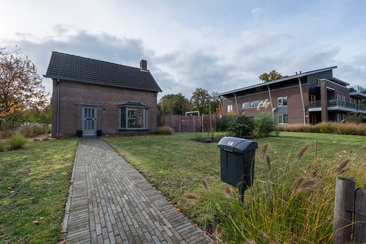 Photo 24 of Asserstraat 1-A