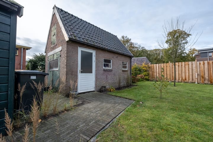 Photo 32 of Asserstraat 1-A