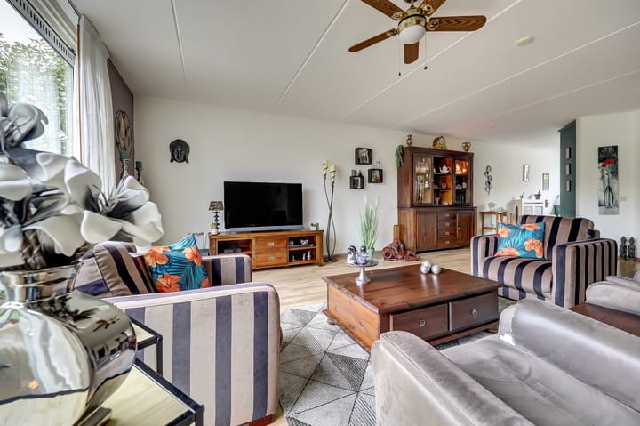 Photo 7 of Willem Joseph van Ghentstraat 25