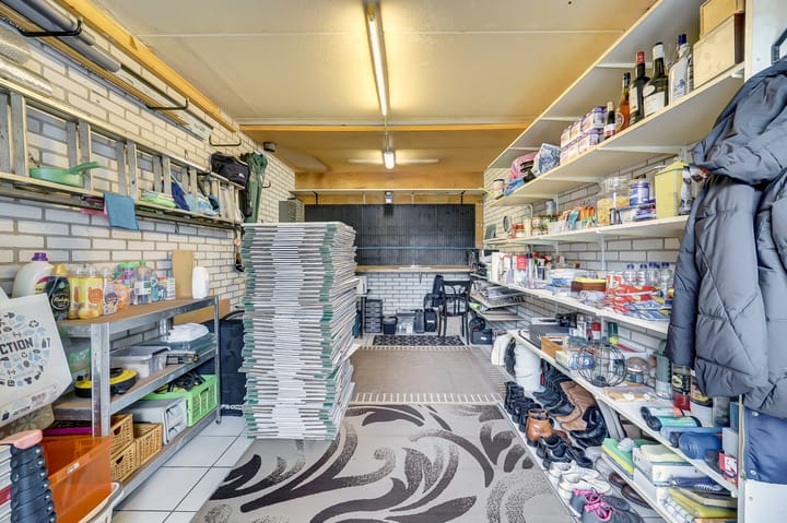 Photo 19 of Willem Joseph van Ghentstraat 25