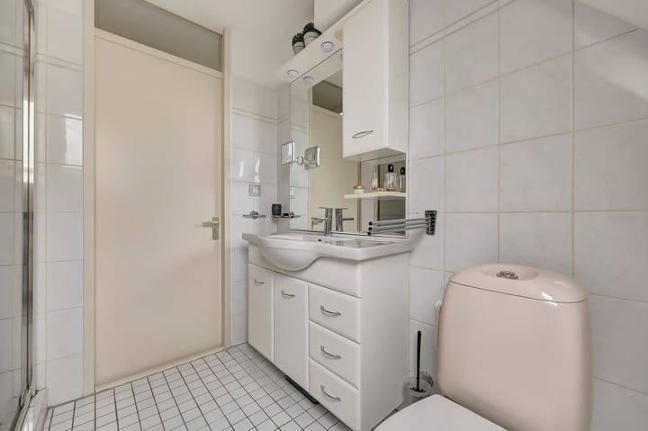 Photo 33 of Willem Joseph van Ghentstraat 25