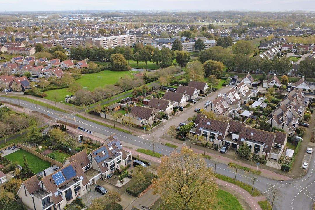 Photo 41 of Willem Joseph van Ghentstraat 25