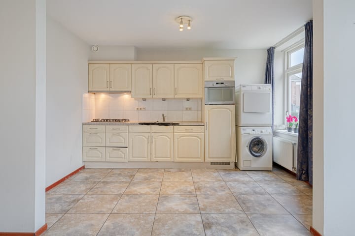 Foto 9 van Kerkenstraat 2-A