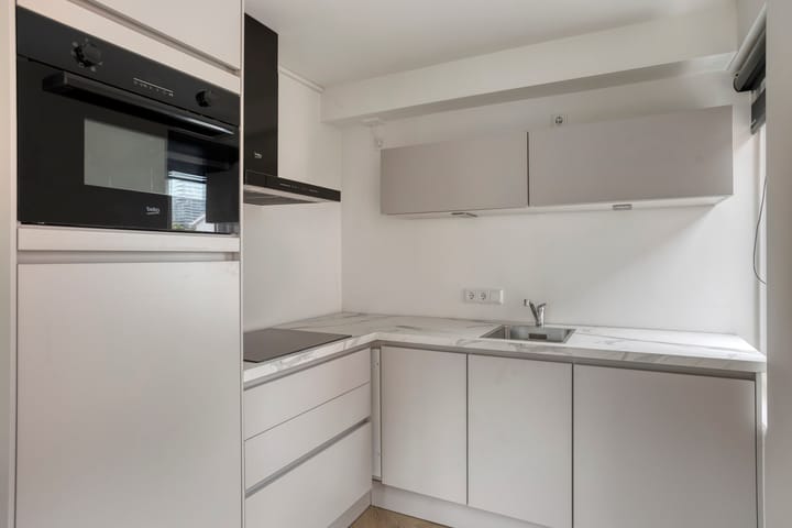 Photo 12 of Langdonkenstraat 9-E