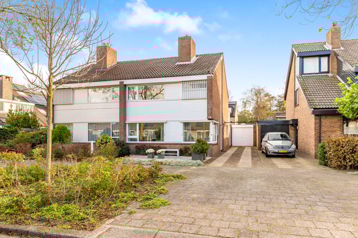 Foto 39 van Burgemeester Bruinsmalaan 18