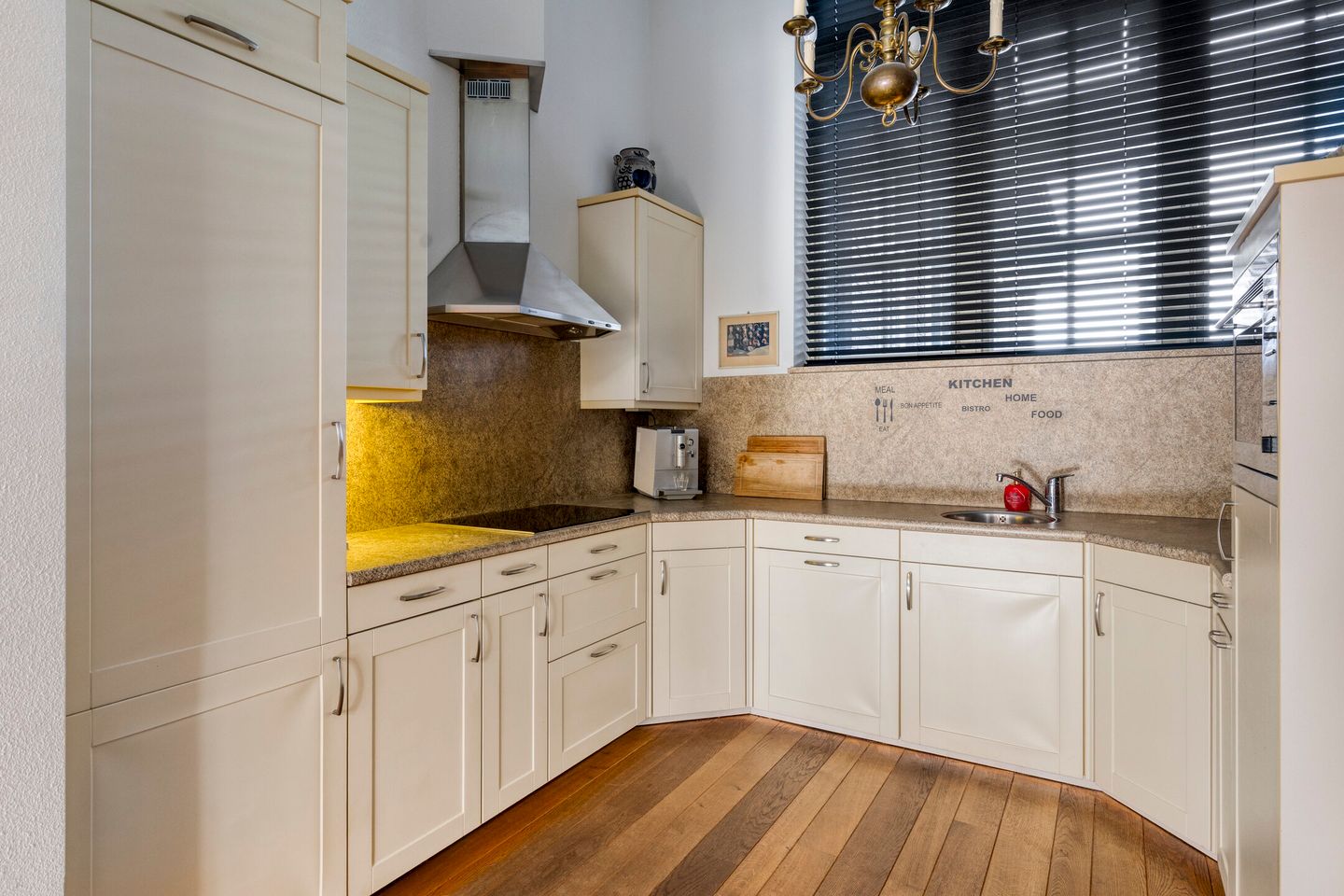 Foto 20 van Ceintuurbaan 8-F9