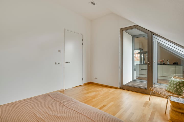 Photo 25 of Sint Pieterskade 8-D01