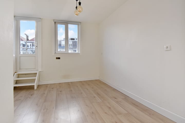 Foto 16 van Weimarstraat 112