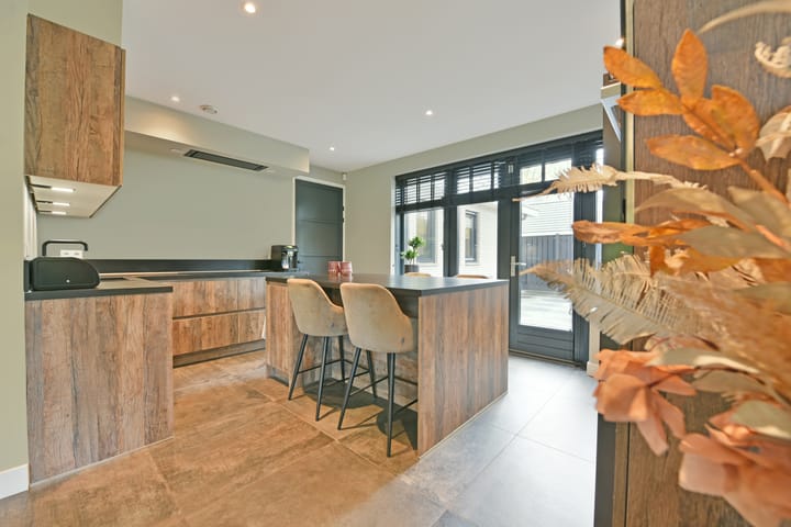 Foto 13 van Granpré Molièrestraat 7