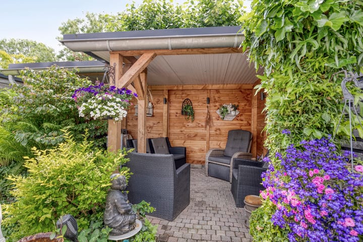 Photo 4 of Meidoornstraat 11