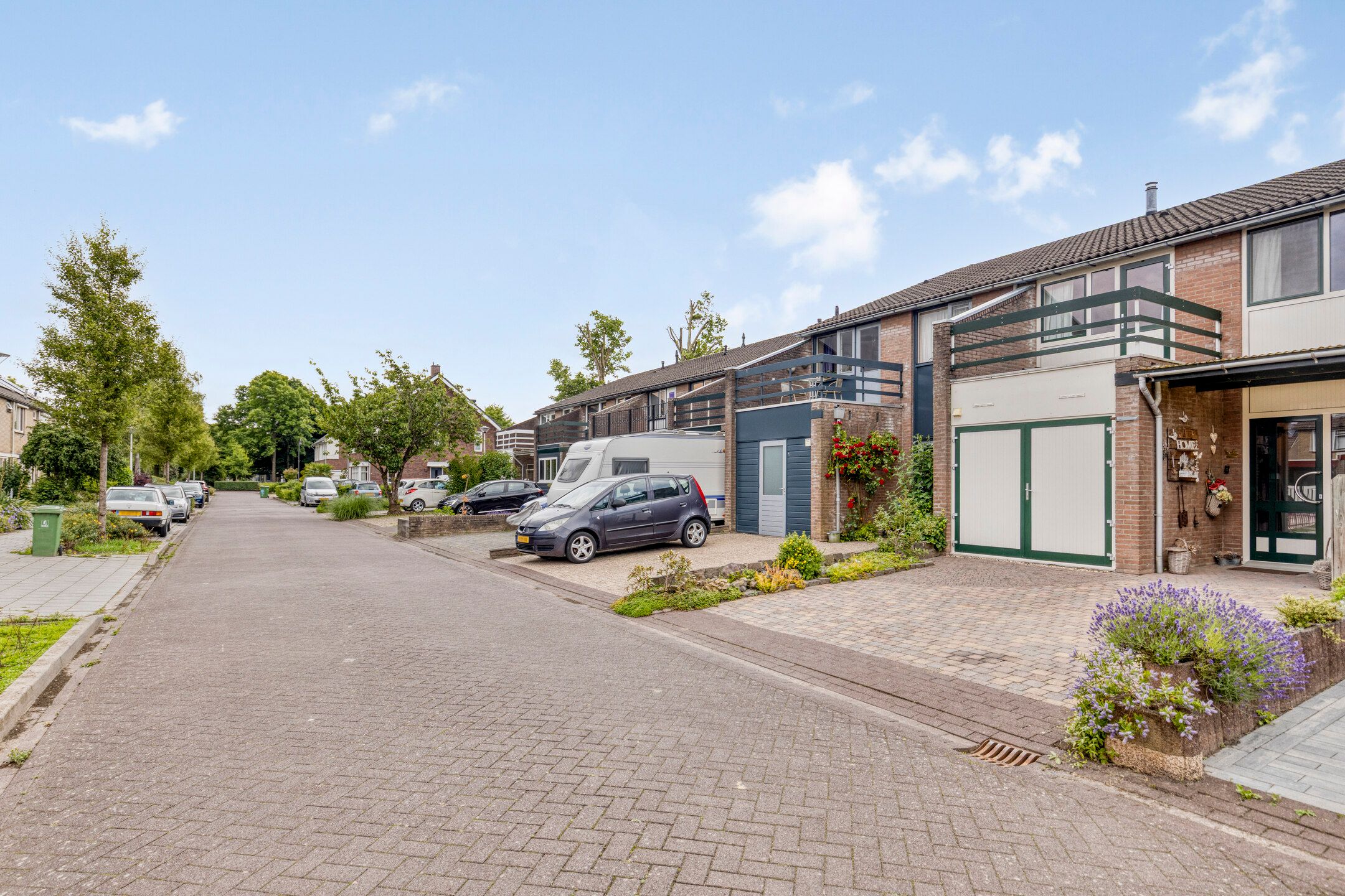 Photo 6 of Meidoornstraat 11