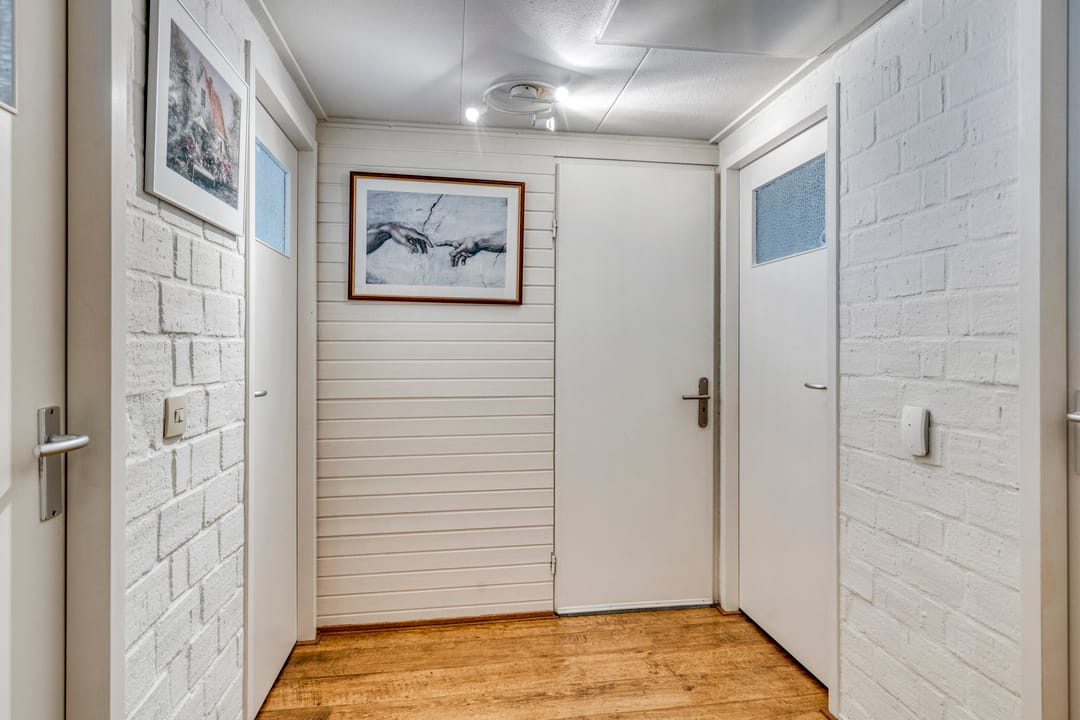 Photo 16 of Meidoornstraat 11