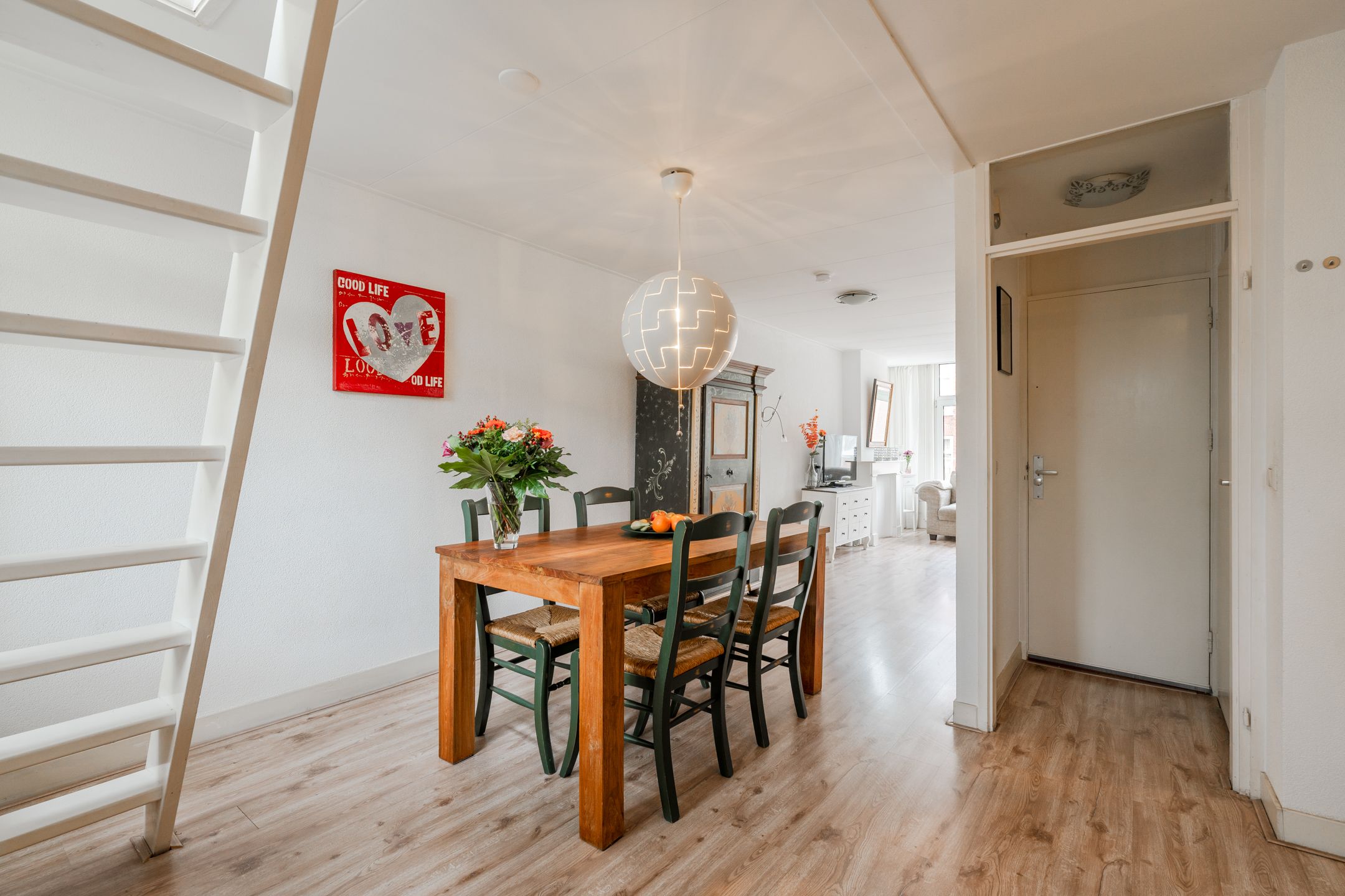 Foto 3 van Van Ostadestraat 51-3