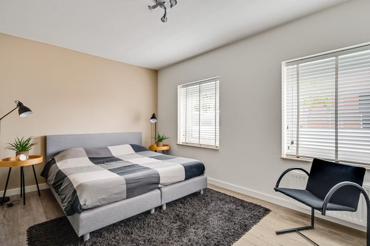 Photo 12 of Louis Beelstraat 7