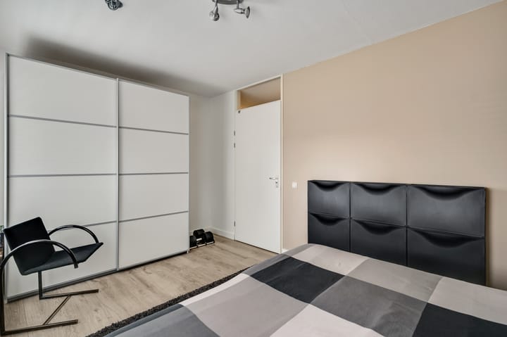 Photo 13 of Louis Beelstraat 7