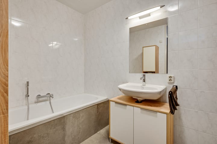 Photo 15 of Louis Beelstraat 7