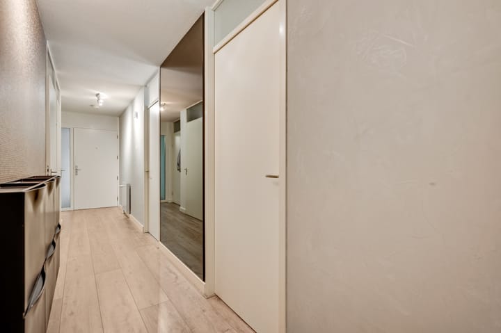 Photo 17 of Louis Beelstraat 7