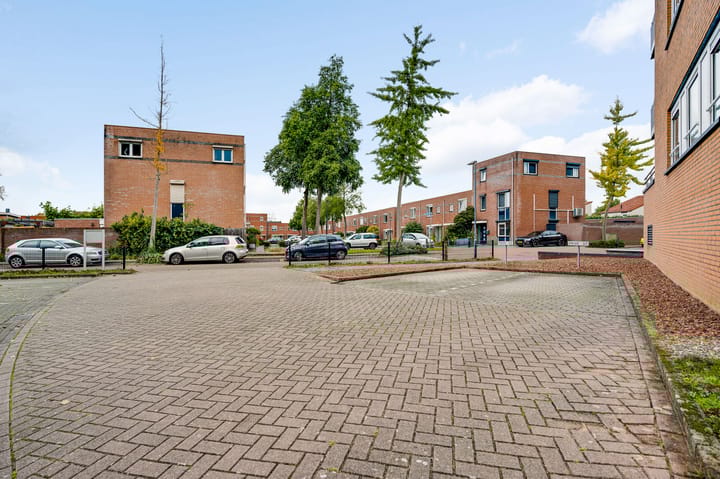 Photo 27 of Louis Beelstraat 7