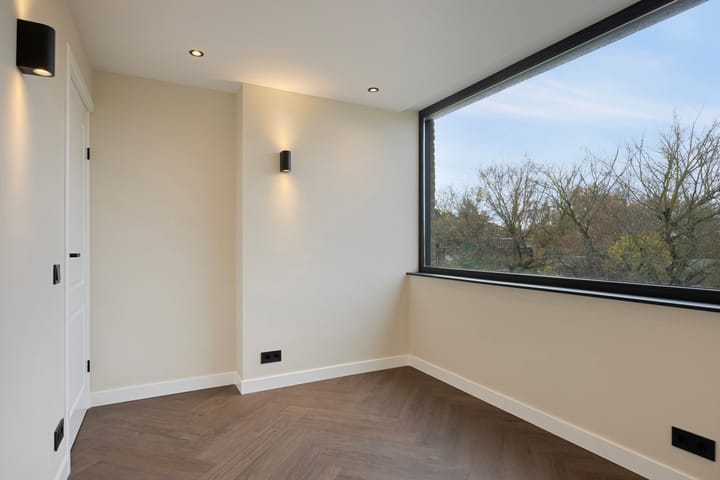 Photo 33 of Veldhof 1-B