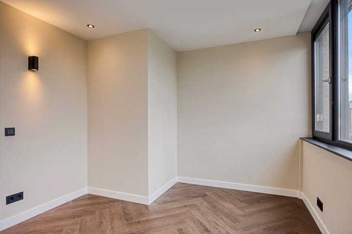 Photo 39 of Veldhof 1-B