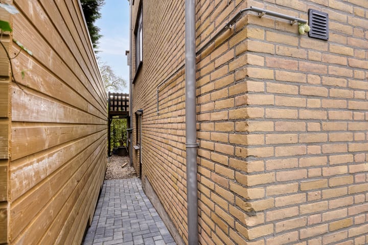 Photo 46 of Veldhof 1-B