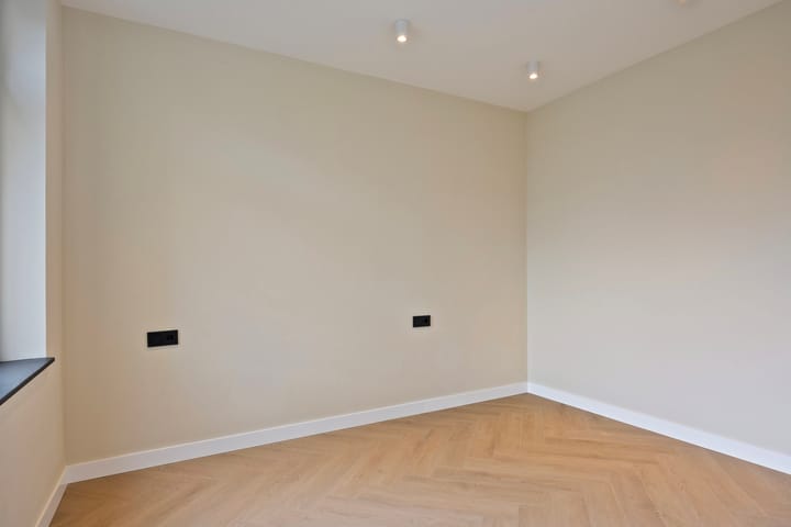 Photo 24 of Veldhof 1-A