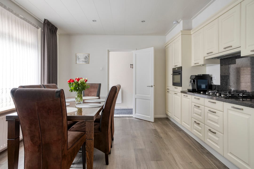 Foto 13 van Rozenstraat 33