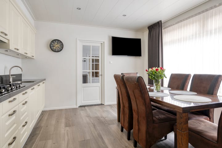 Photo 15 of Rozenstraat 33