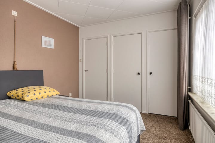 Photo 18 of Rozenstraat 33