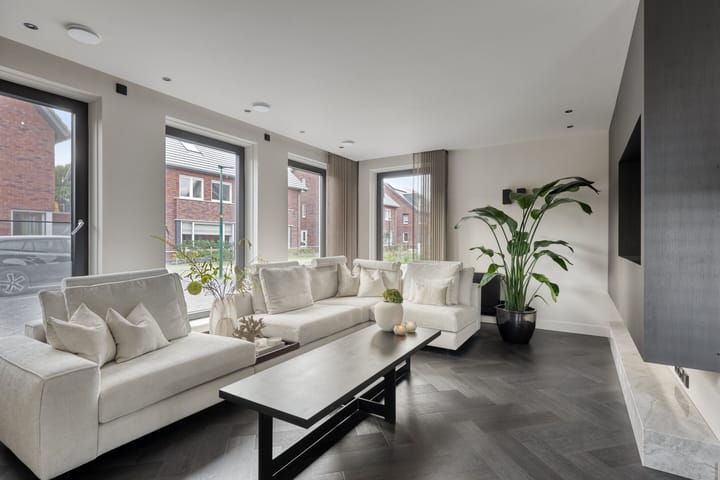 Photo 3 of Jacobaweide 14