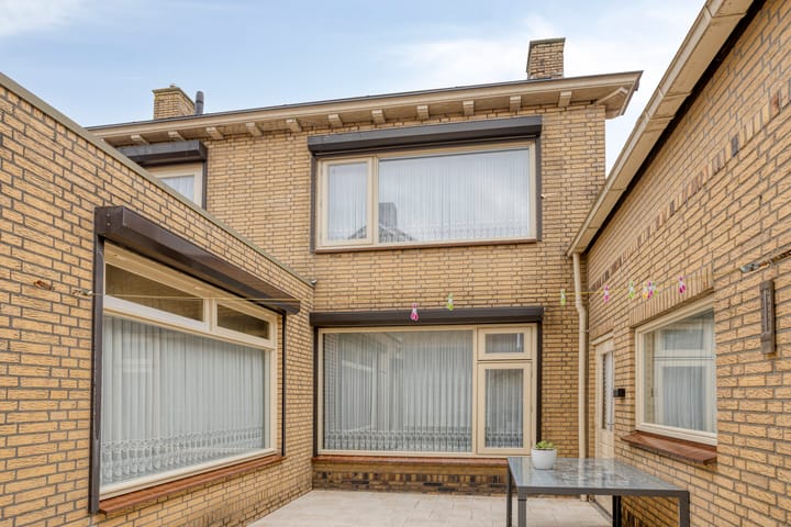 Photo 29 of Rozenstraat 33