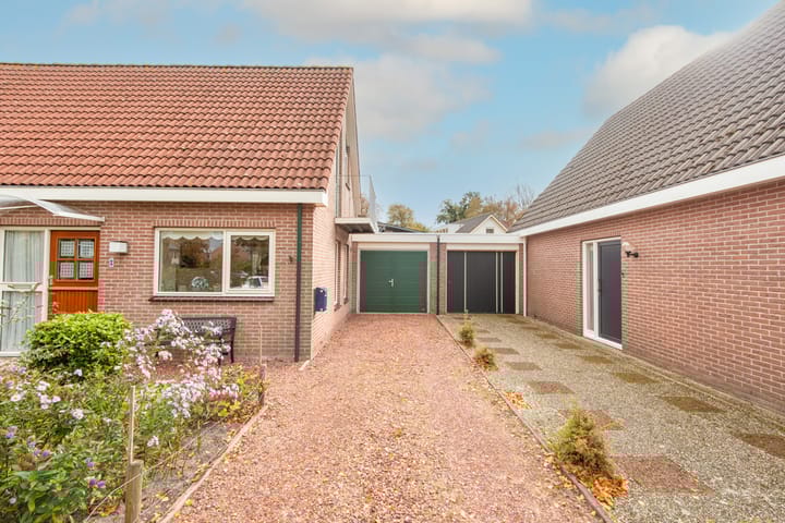 Foto 38 van Zwaanstraat 8