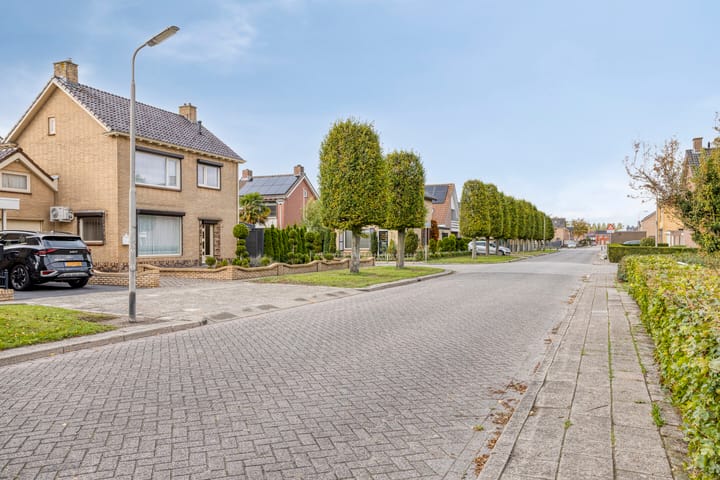 Photo 41 of Rozenstraat 33