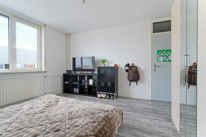 Photo 17 of Zwartezeestraat 14