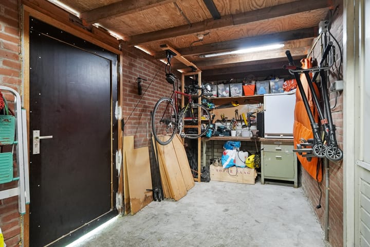 Photo 33 of Zwartezeestraat 14