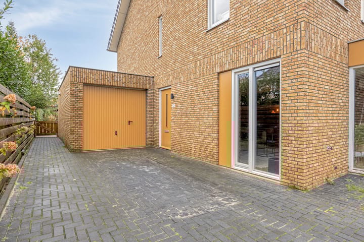 Foto 46 van Kroepnevel 5