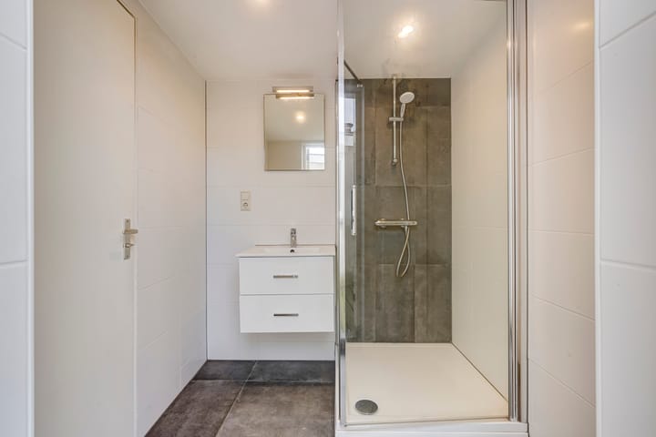 Foto 14 van Dirk Hoogenraadstraat 90-A