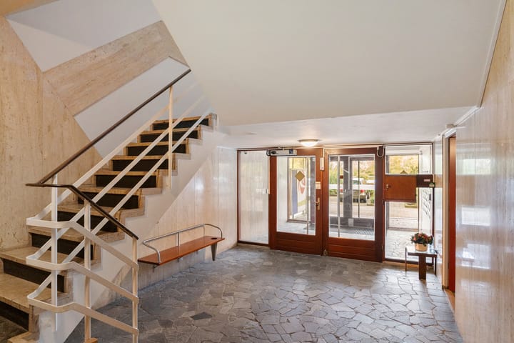 Photo 11 of Kralingseweg 143