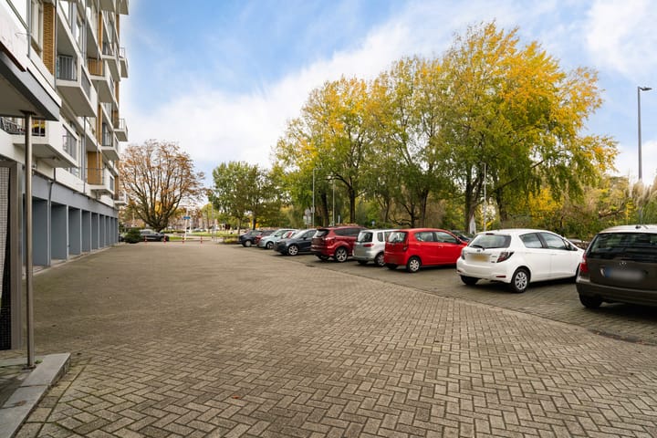 Photo 13 of Kralingseweg 143